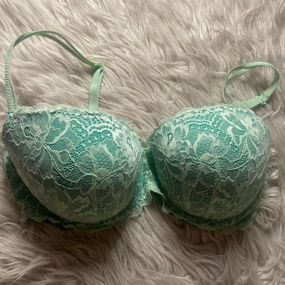 VS pink date push up bra 36DD